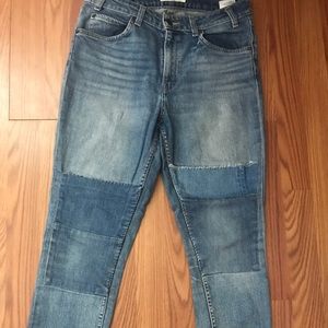 Vintage high rise Levi jeans